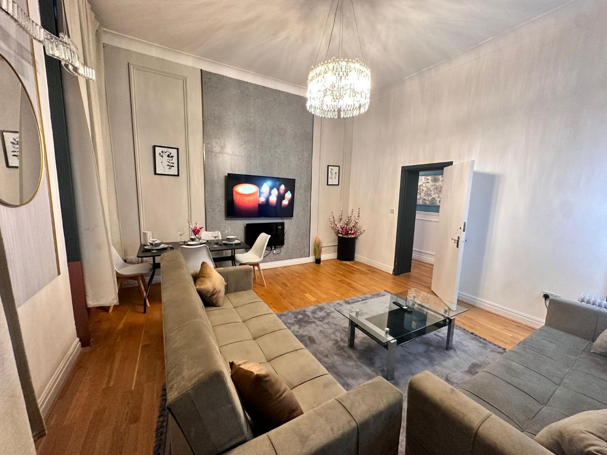 Paddington Station - 2-Bedrooms, 2-Baths And Living Room - Posh Apartment In Central Londen Buitenkant foto